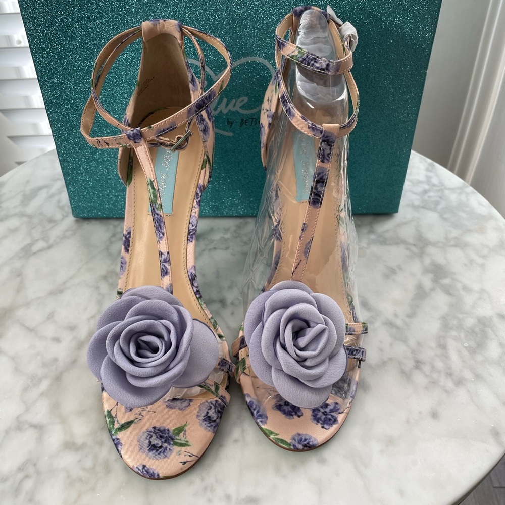 Brand new SB-emme size 10 heels by Blue by Betsey Johnson